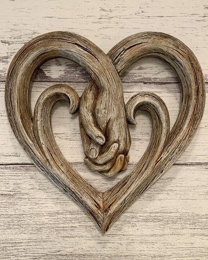 Hand-in-hand Heart Wall Decor Decorative Art Piece