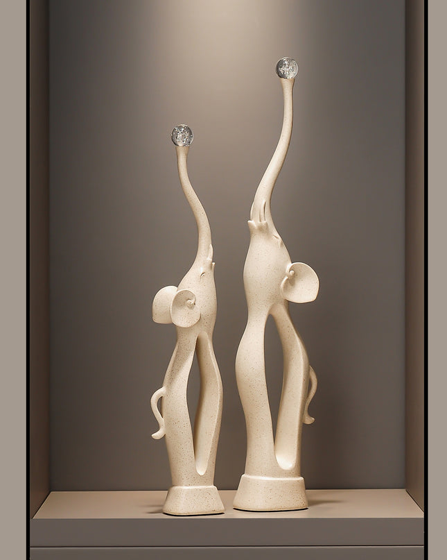 Cute Wall Niche Decoration For Couples Figurines